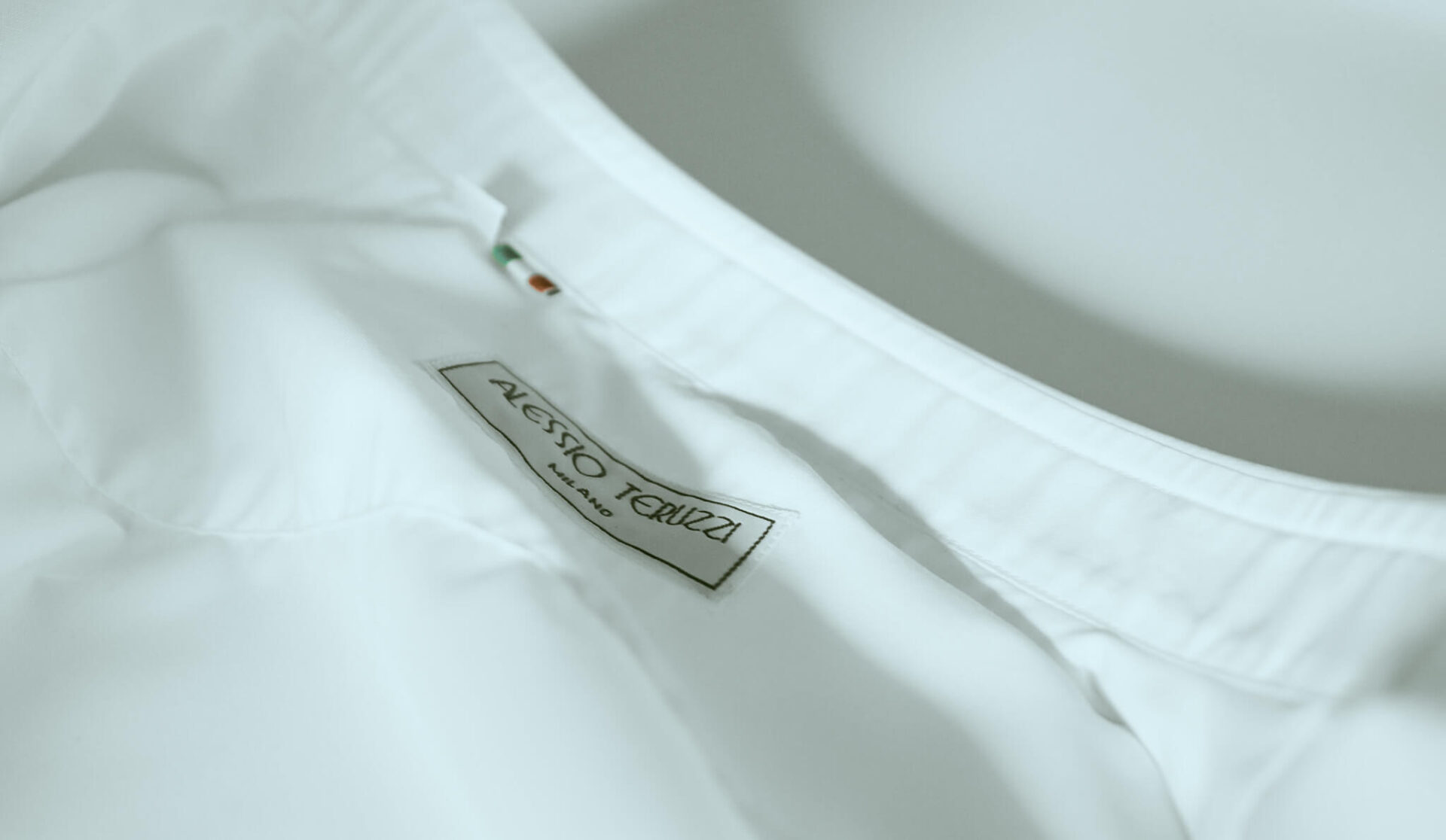 Alessio teruzzi collo camicia